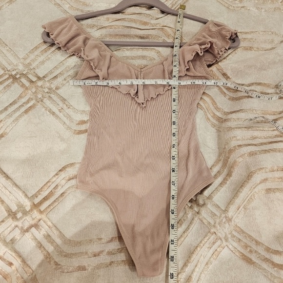 Wilfred Danette Ruffle Trim Sleeveless Bodysuit XXS Pale Pink - Picture 6 of 7